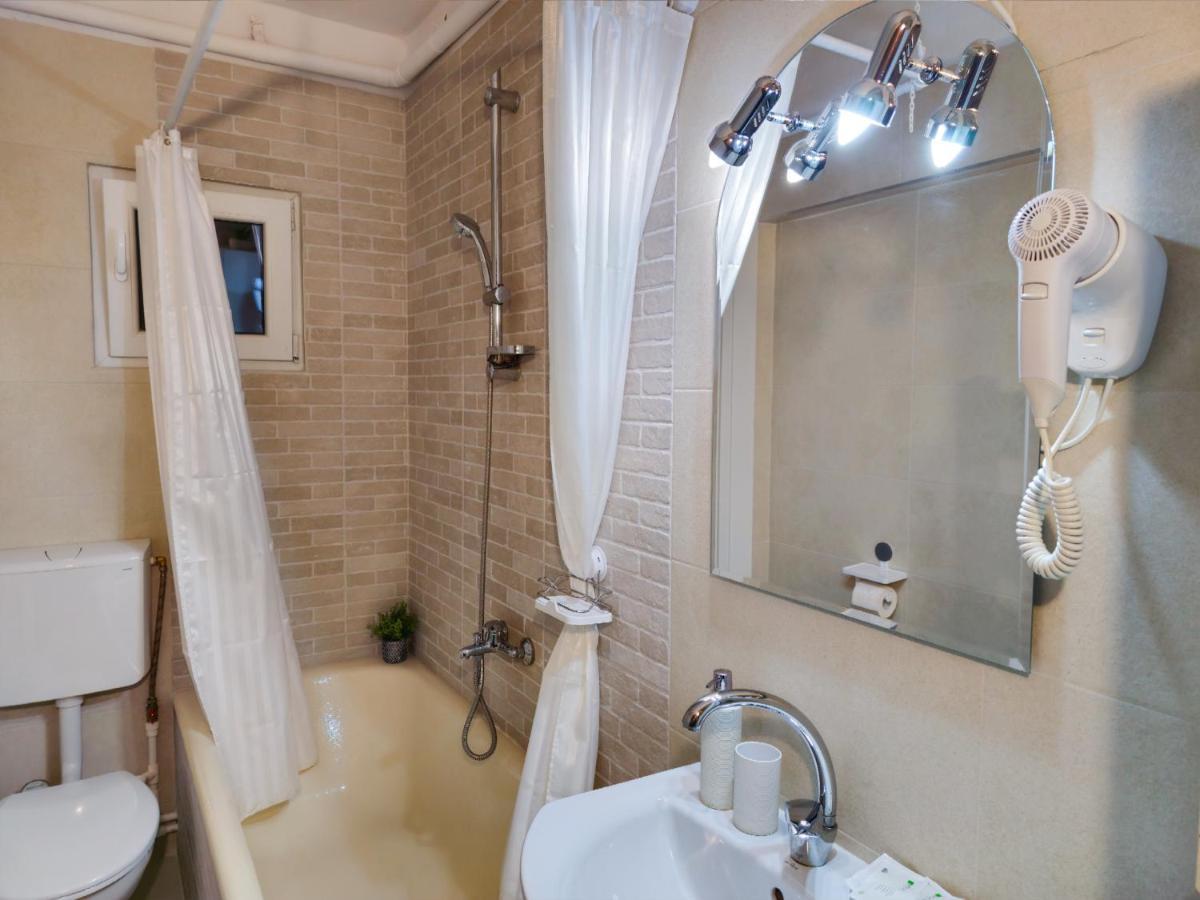 Central Park Apartment Turda Eksteriør bilde